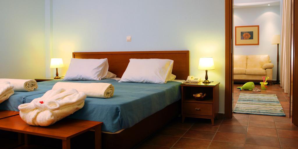 Xenia Ouranoupolis Hotel Room photo